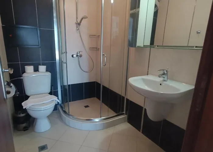 Apartament Oasis 2 Bedroom Lozeneț
